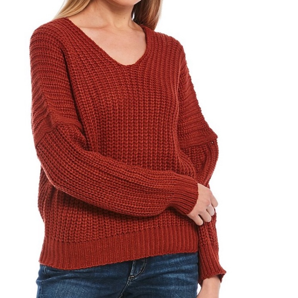 New - Women’s V-Neck Sweater - Picture 1 of 3